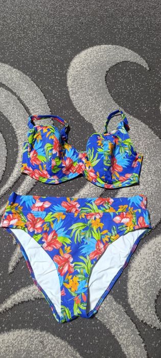 Купальник 50-54.