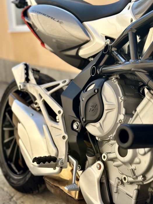 Mv agusta stradale 800 2018г.