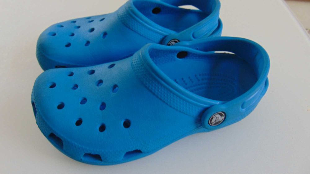CROCS M2 W4 EUR 33 \34