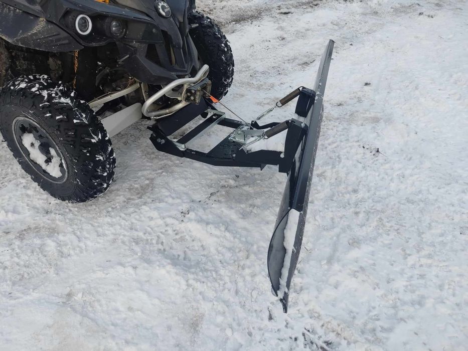 Nowy pług do śniegu do quada z czołowym uniwersalnym mocowaniem