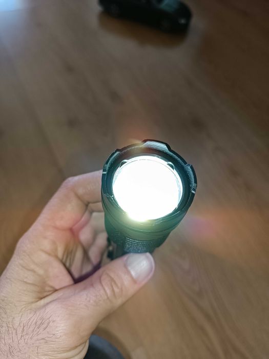 Lanterna diferentes funções e carregamento USB64551402004225124