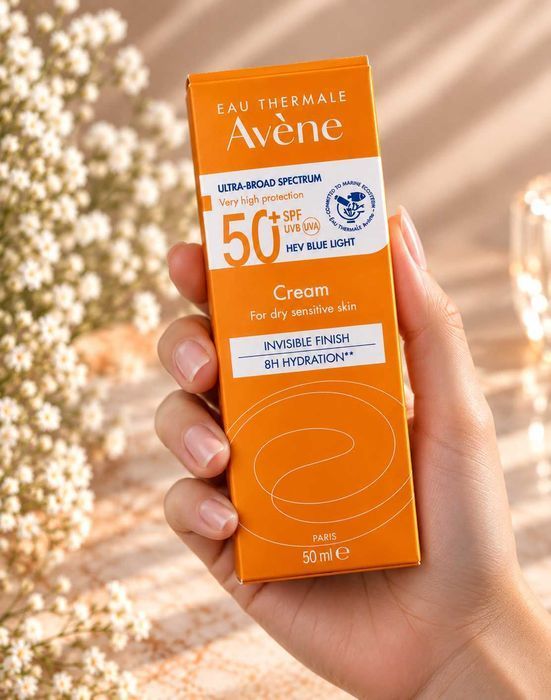Сонцезахисний крем Avène SPF50+ для сухої та чутливої шкіри 50 мл / UVA UVB / HEV Blue Light / зволоження 8 год / оригінал