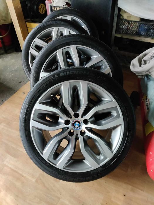 Продам официального идеального х6 40д