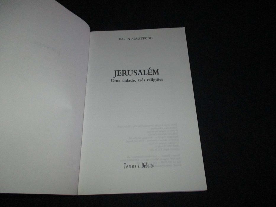 Livro Jerusalém Uma Cidade Três Religiões Karen Armstrong