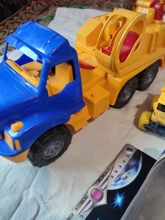 Продам модели автомобилей