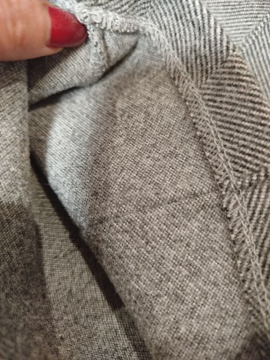 Стильний костюм: м'який джемпер ангора та брюки в ялинку, розмір  134