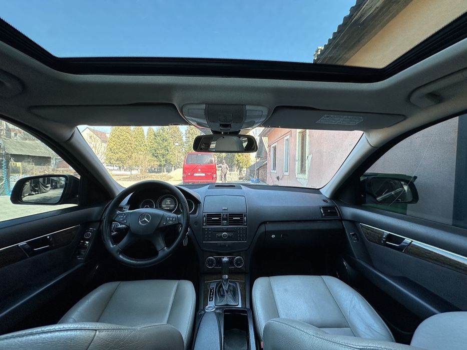 Mercedes-Benz c220 w204 2007 для військового