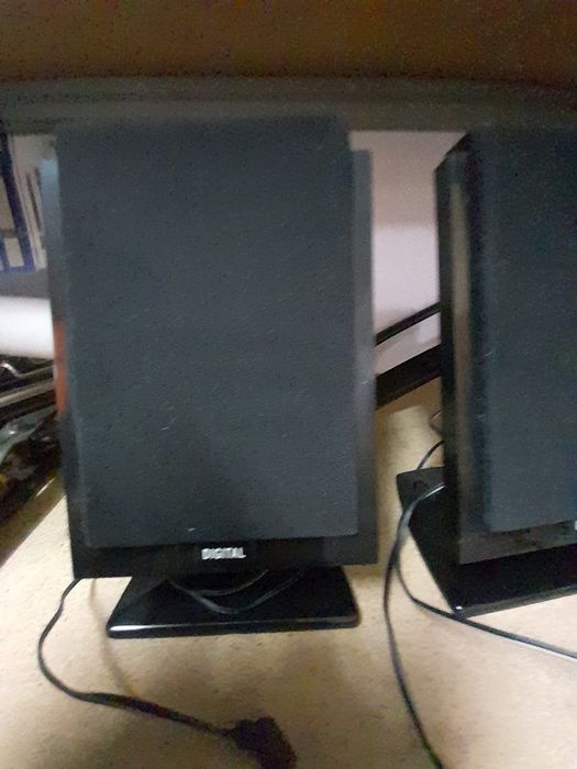 Colunas de som para various ligação