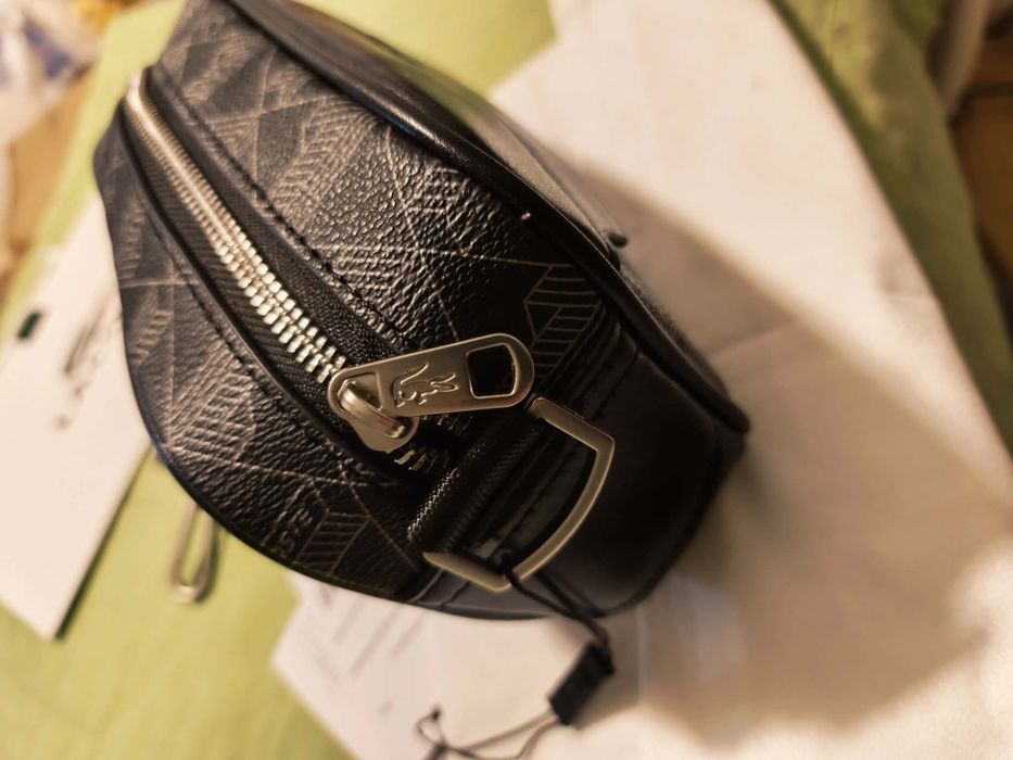 Bolsa Lacoste Nova no Saco