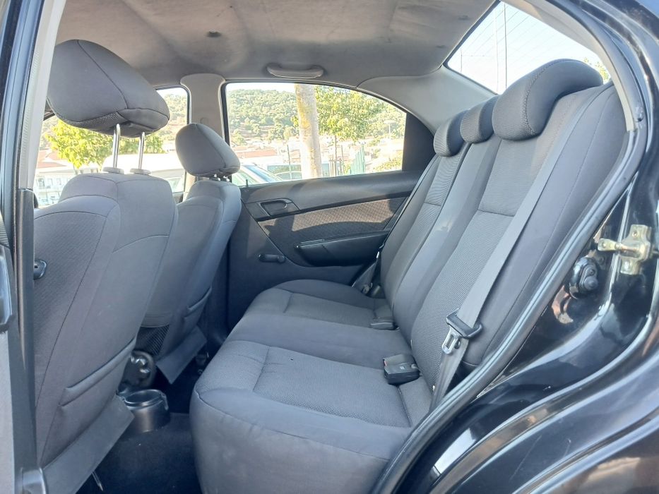 Oportunidade chevrolet Aveo 1.2 gasolina
