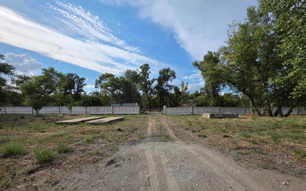 Земля (участок) 1 Гектар. ж/м Солнечный. Красная Линия!