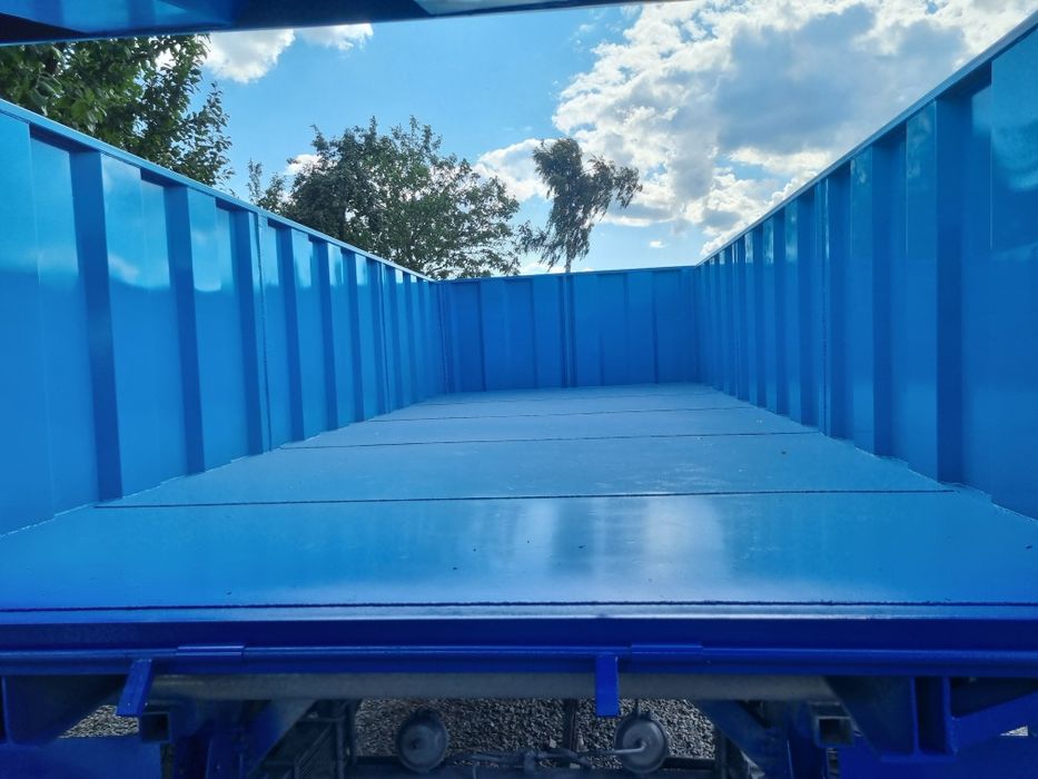 Продам прицеп новий