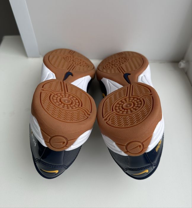 Футзалки Nike W T90 Midnight Navy/Univ Gold, розмір 40 (25,5 см)
