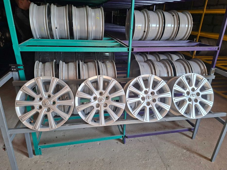Диски Toyota 5/114,3 R16 6,5J ET45 .