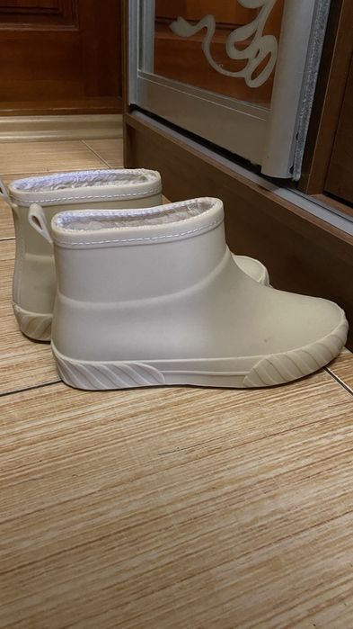 Гумові чоботи(резиновые сапоги)