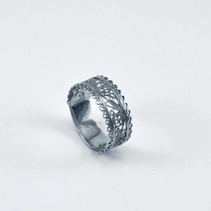 Срібна каблучка ажурна
