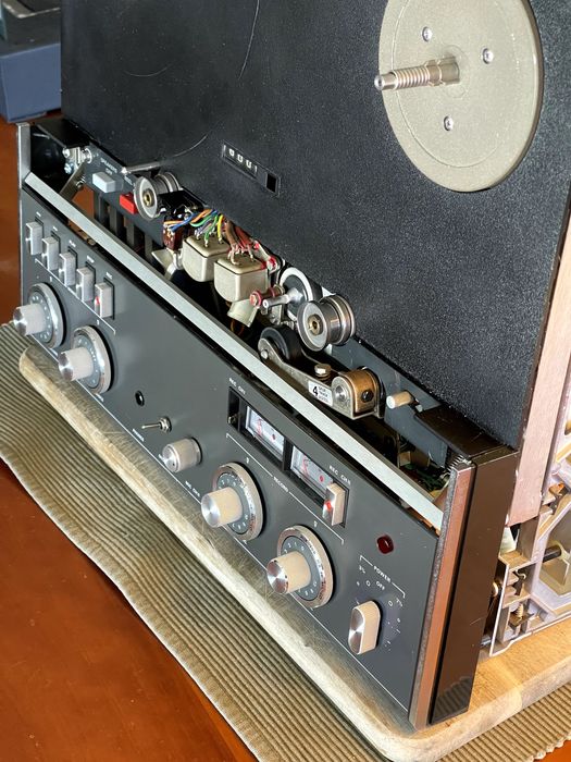 Gravador de Bobines Revox A77 mk4 - 4 pistas