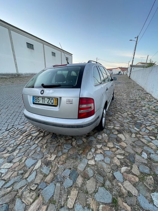 Skoda Fábia Break 1.4 TDI– Económico e Fiável — photo 4