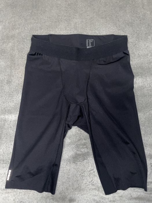 Тайтси (легінси короткі) чоловічі KIPRUN розмір S