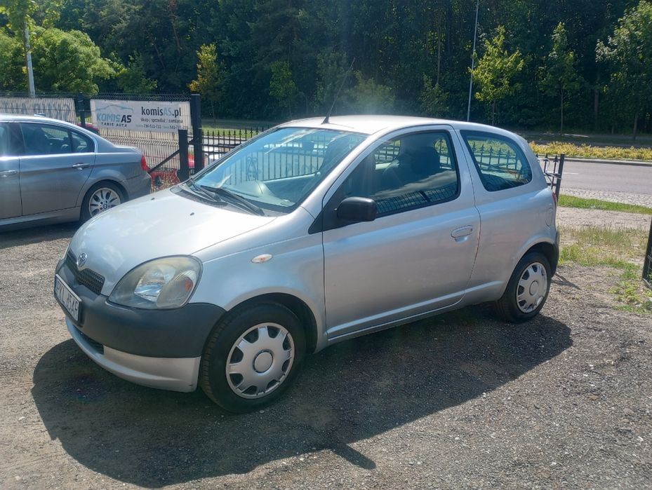 Toyota Yaris 1.0B 68KM 2001r * el szyby radio klimatyzacja * TORUŃ