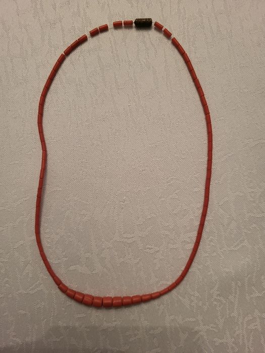 Naszyjnik z korali naturalnych