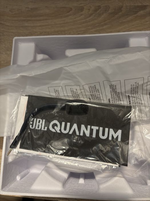 JBL quantinum sluchawki