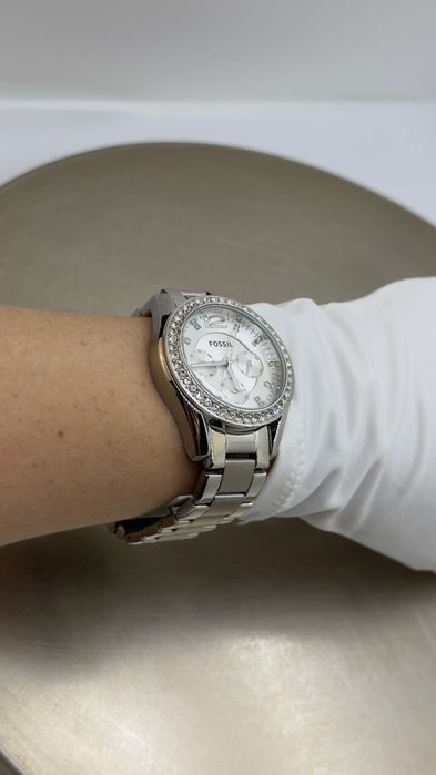 Жіночий годинник Fossil Riley ES3202 з кристалами Swarovski (Сріблястий)