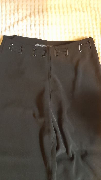 Продам брюки і спідницю