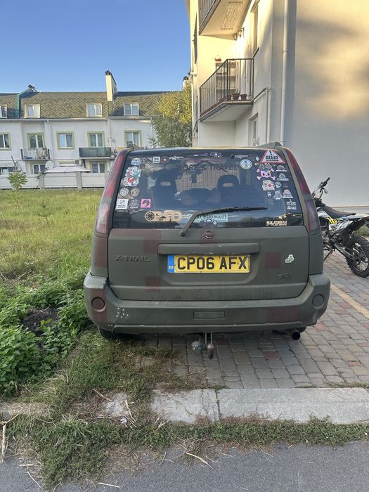 Продам авто Nisan X-trail t30