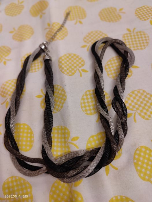 Fios e outros acessórios