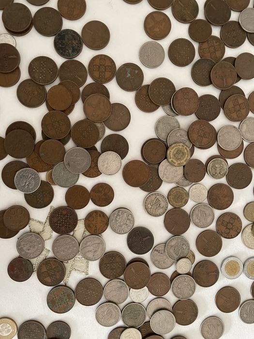 Coleção de 180 Moedas