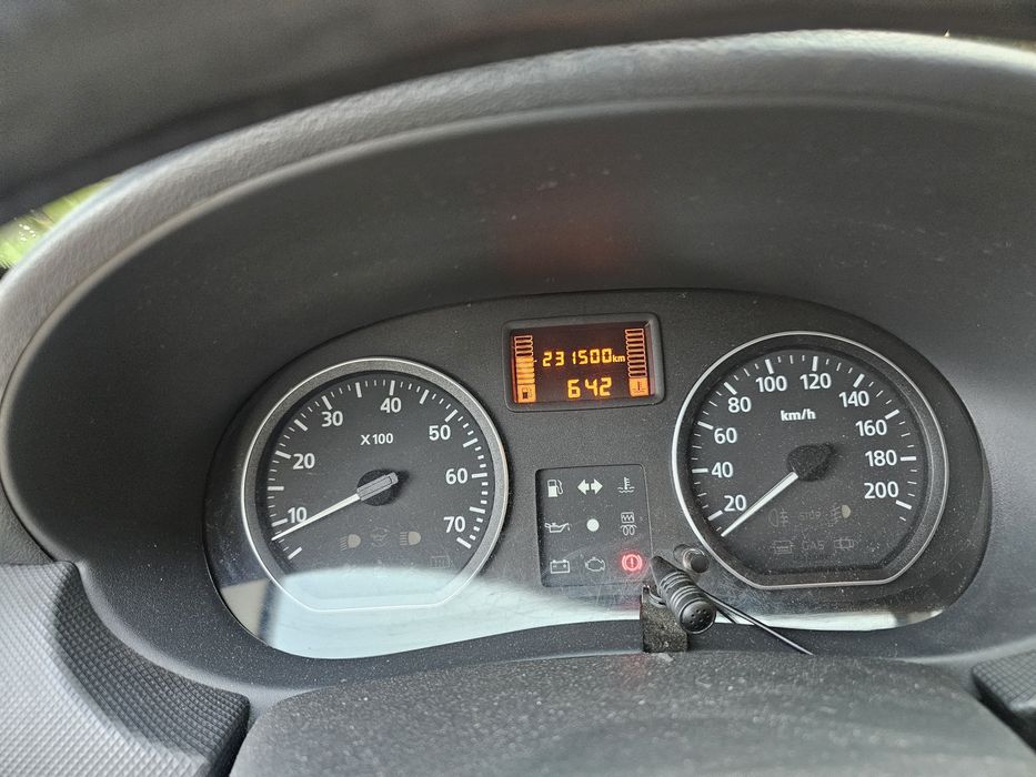 Dacia sprzedam zamienie