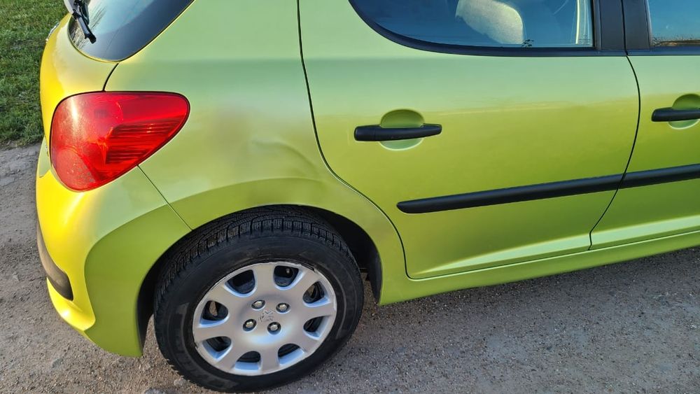 Продам своє авто  Рeugeot  207