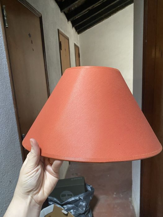 Abajur terracota / alaranjado