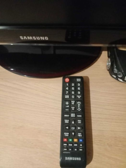 Monitor TV Samsung 23" | Full HD |PC Consolas TV | Cabo HDMI selado incluído
