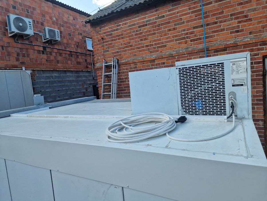 Chłodnia, Komora chlodnicza ,Kontener