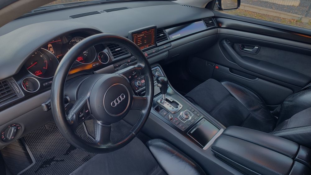 Audi A8 4.2 MPI  Quatro