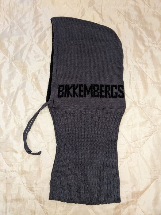 Капор bikkembergs, сноубордична маска, штани  Billabong