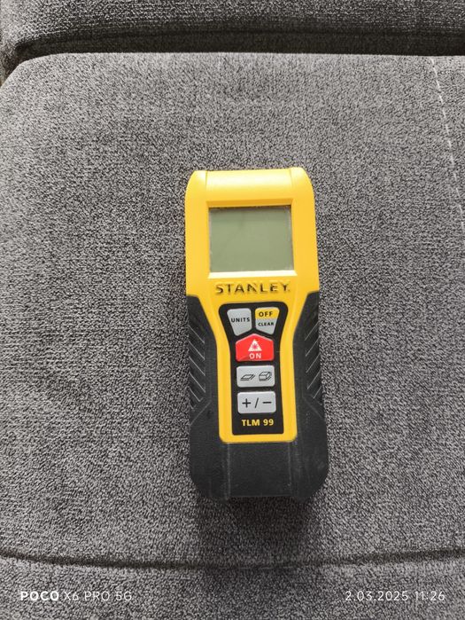Dalmierz laserowy Stanley TLM 99