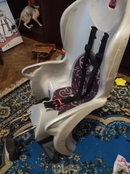 Продам детское сиденье для велосипеда