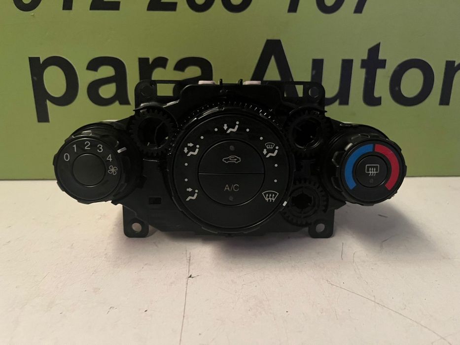 Ford Fiesta VI - Comando Sofagem Chauffage - S082