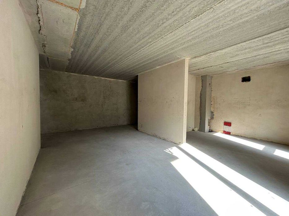 СУПЕРЦІНА - 2км квартира з власною ЗЕМЛЕЮ. Будинок клубного типу