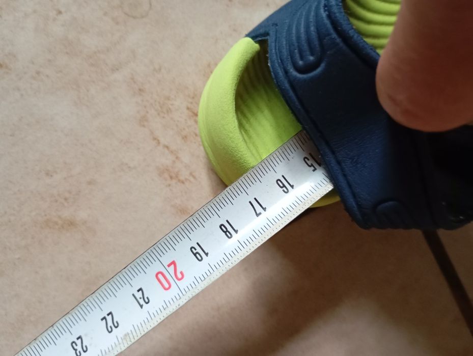 Sandałki chodaki 24