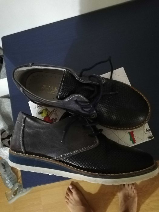 Sapatos de menino