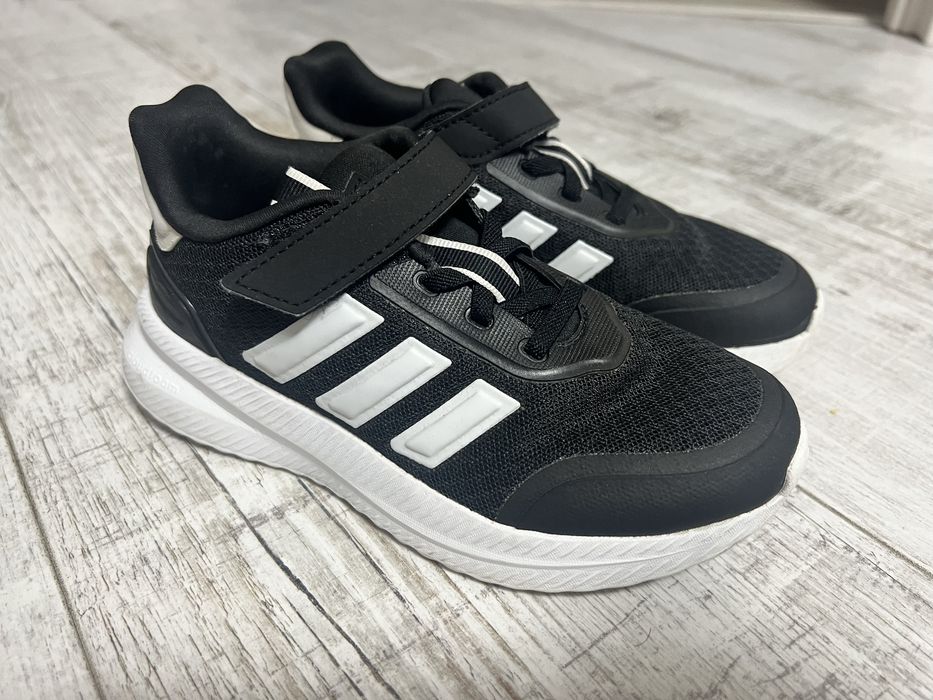 Кросівки Adidas дитячі