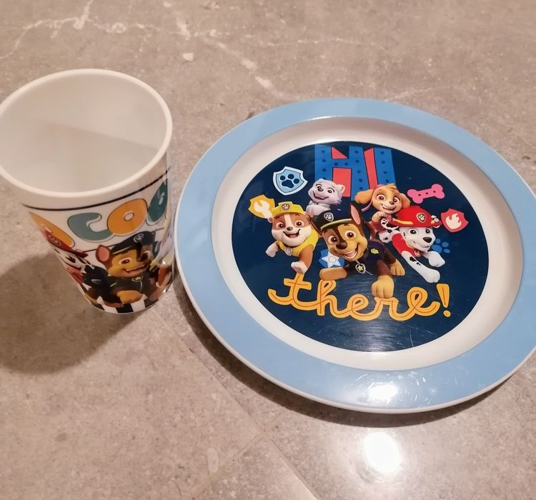 Plastikowy kubek i talerzyk Psi Patrol