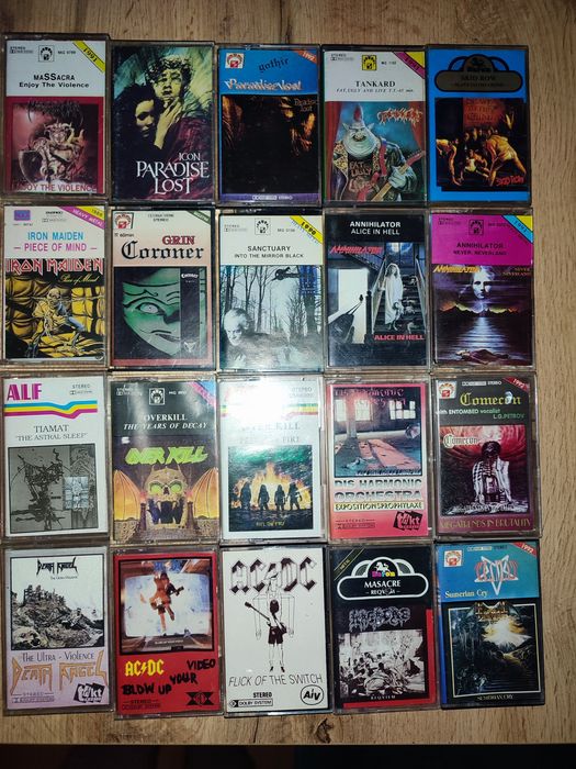 Zestaw 20 Kaset Metal
