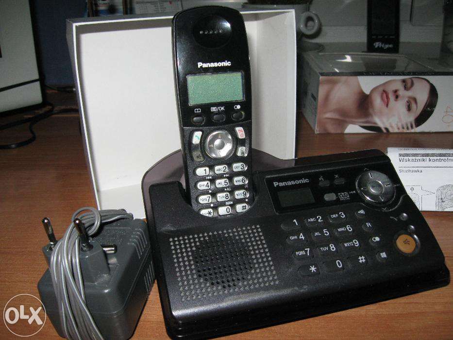 Telefon Panasonic KX-TCD240PD/KXT 709 firmy Maxcom.