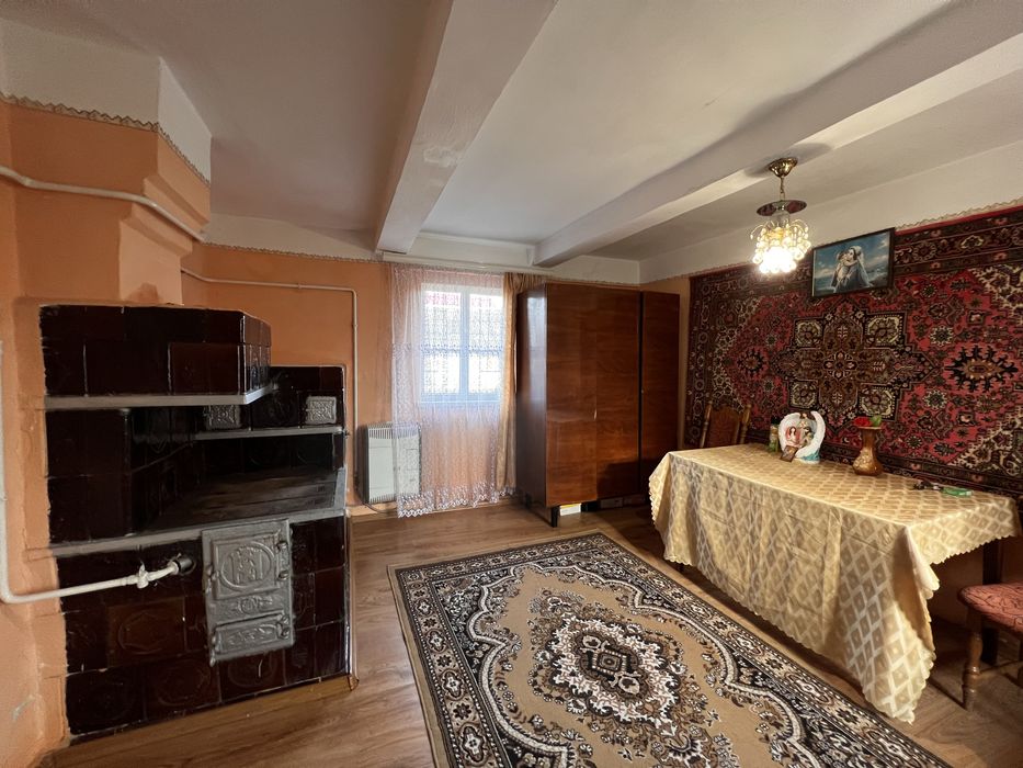 Продаж будинку у Яворівському районі/ с. Чернилява