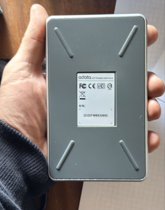 Внешний жесткий диск ADATA 320 G